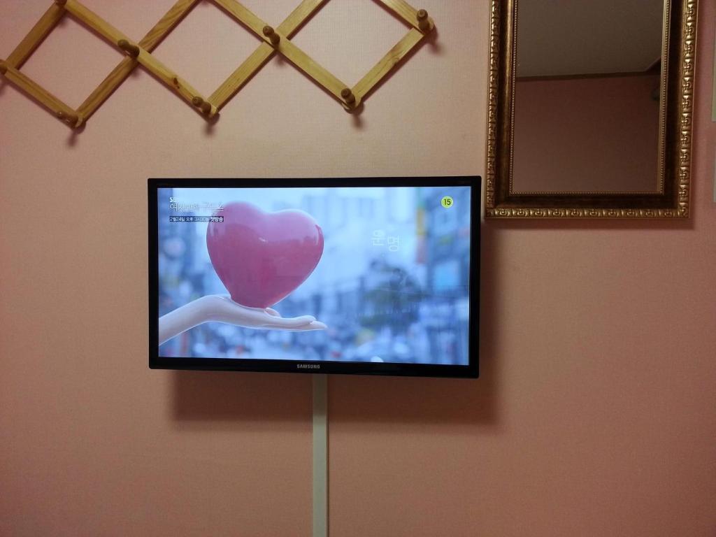 ยูแอนด์ไอ เกสท์เฮาส์ Hotel เมืองเชจู ภายนอก รูปภาพ